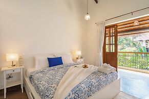 ELIVAAS  Lumin 4 BHK with Pool in Arpora
