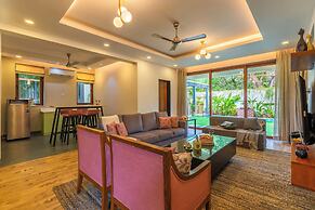ELIVAAS Azalea 3 BHK with Pvt Pool