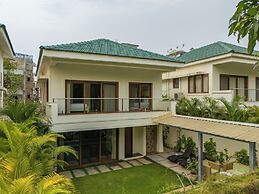 ELIVAAS Azalea 3 BHK with Pvt Pool
