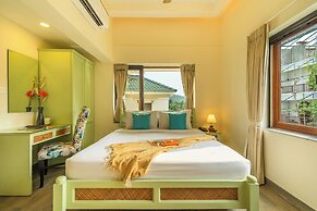ELIVAAS Azalea 3 BHK with Pvt Pool