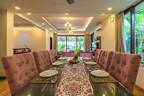 ELIVAAS Azalea 3 BHK with Pvt Pool