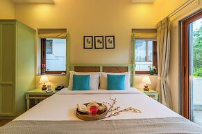 ELIVAAS Azalea 3 BHK with Pvt Pool