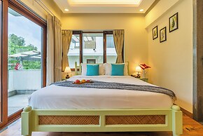 ELIVAAS Azalea 3 BHK with Pvt Pool