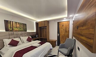 Hotel Royal Badri - A Pilgrim's Habitat