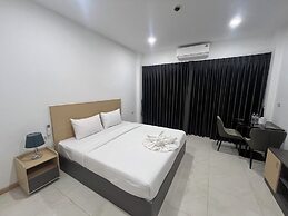 Lucky Residence Phuket T&P