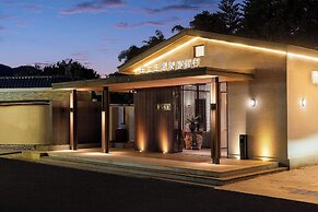 ZSZ Hot Spring Resort