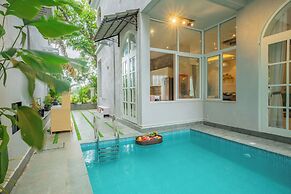 ELIVAAS Vacasa 5BHK PetFriendly & Pool