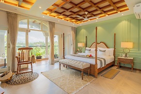 ELIVAAS Vacasa 5BHK PetFriendly & Pool