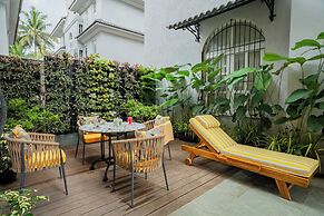 ELIVAAS Vacasa 5BHK PetFriendly & Pool