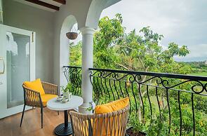 ELIVAAS Vacasa 5BHK PetFriendly & Pool