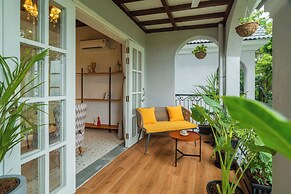 ELIVAAS Vacasa 5BHK PetFriendly & Pool
