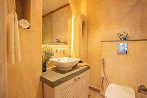 ELIVAAS Vacasa 5BHK PetFriendly & Pool