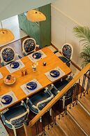 ELIVAAS Vacasa 5BHK PetFriendly & Pool