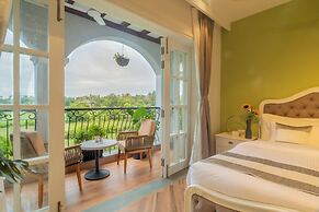 ELIVAAS Vacasa 5BHK PetFriendly & Pool