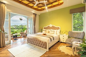 ELIVAAS Vacasa 5BHK PetFriendly & Pool