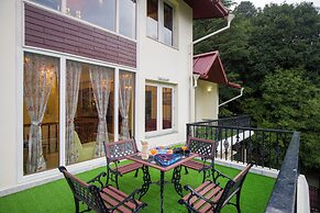ELIVAAS 3 BHK with lounge The Meadow