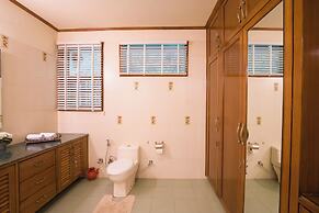 ELIVAAS 3 BHK with lounge The Meadow