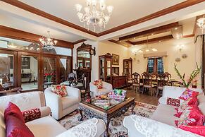 ELIVAAS 3 BHK with lounge The Meadow