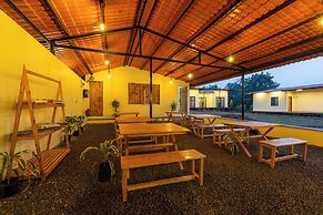 Aavaas Farm Hostel