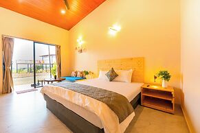 Aavaas Farm Hostel