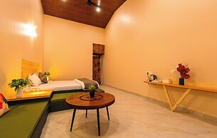 Aavaas Farm Hostel