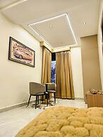 The Roseville Grand