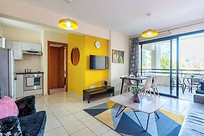 Freya 1-Bedroom Apt & Balcony in Larnaca