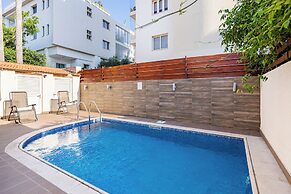 Gaia's Residence & Private Pool in Larnaca