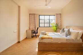 ELIVAAS Kamerios Maris 1 BHK Apartment