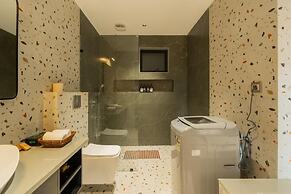 ELIVAAS Kamerios Maris 1 BHK Apartment
