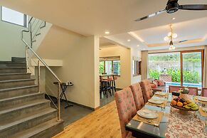 ELIVAAS Villa Valerie 3BHK Pool & Bar