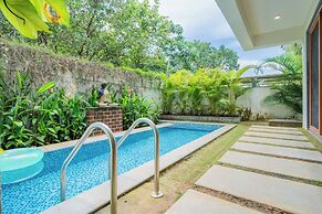 ELIVAAS Villa Valerie 3BHK Pool & Bar