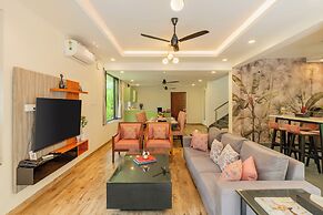 ELIVAAS Villa Valerie 3BHK Pool & Bar