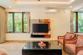 ELIVAAS Villa Valerie 3BHK Pool & Bar