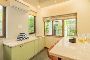 ELIVAAS Villa Valerie 3BHK Pool & Bar