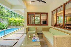 ELIVAAS Villa Valerie 3BHK Pool & Bar