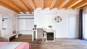 LUXÈA