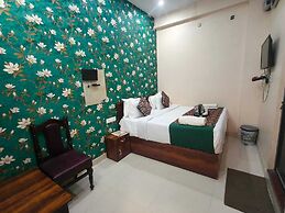 Hotel Harmony Heaven By Rk Palace