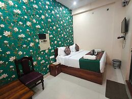 Hotel Harmony Heaven By Rk Palace