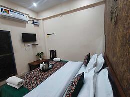 Hotel Harmony Heaven By Rk Palace