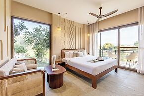 ELIVAAS Cows & Cuddles 4 BHK