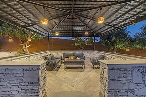 ELIVAAS Cows & Cuddles 4 BHK