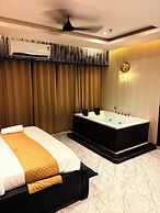 Namaste B&B With Jacuzzi I Noida