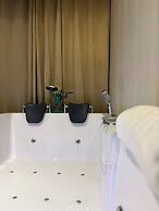 Namaste B&B With Jacuzzi I Noida
