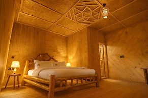 Bunyonyi Luxury Resort