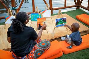 Bunyonyi Luxury Resort