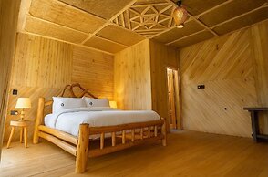 Bunyonyi Luxury Resort