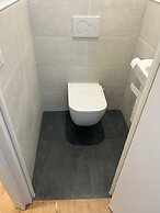 By Saint-sulpice Newly Refurbished 4 BR Apartment
