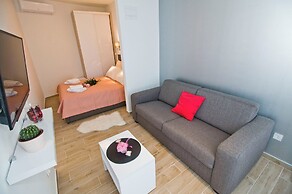Idro apartments directly at the beach