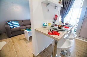Idro apartments directly at the beach